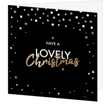 Kerstkaart met zwarte achtergrond, goudkleurige tekst en feestelijke confetti
