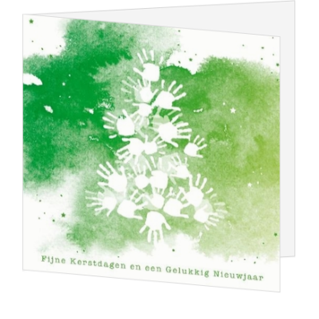 Kerstkaart met waterverf en kerstboom van handjes