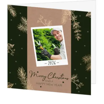 kerstkaart met foto op kraft en gouden takjes 2026