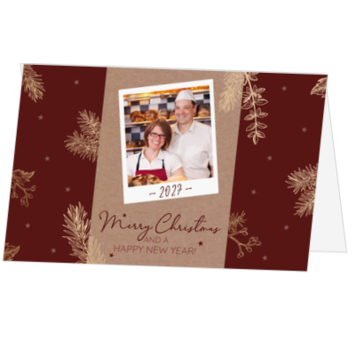 Kerstkaart met foto op kraft en gouden takjes