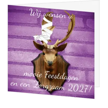 kerstkaart met rendierkop en 2027 op paarse achtergrond