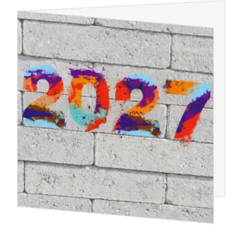 kerstkaart met jaartal 2027 op witte bakstenen muur