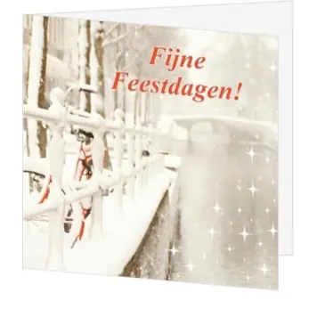kerstkaart met besneeuwde gracht en fiets