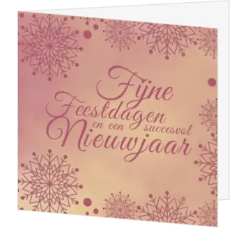 Kerstkaart met paarse sneeuwkristallen