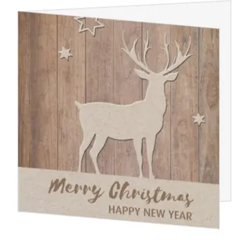 kerstkaart met rendier op houten achtergrond