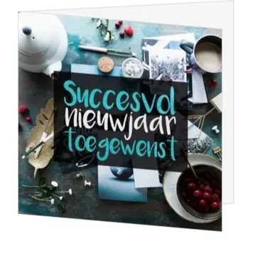 Blauwe kerstkaart met succesvol nieuwjaar toegewenst