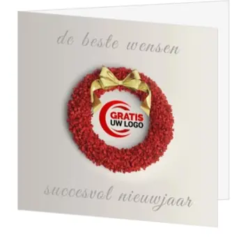 Kerstkaart met rode kerstkrans en gouden strik