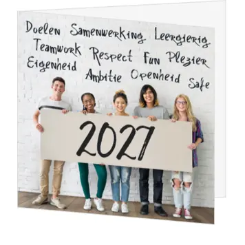 kerstkaart met kinderen en jaartal 2027