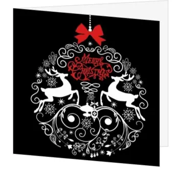 Kerstkaart met kerstbal en dansende rendieren
