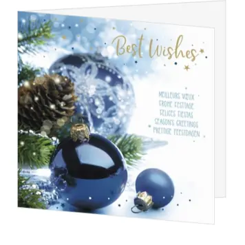 Kerstkaart met blauwe kerstballen en gouden kerstwens