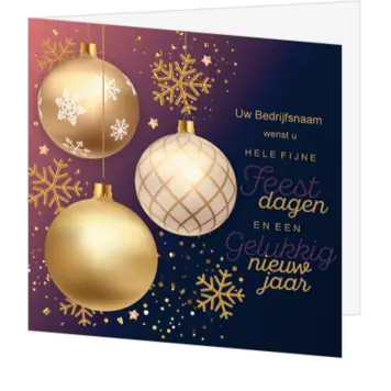 kerstkaart met gouden kerstballen en paarse achtergrond