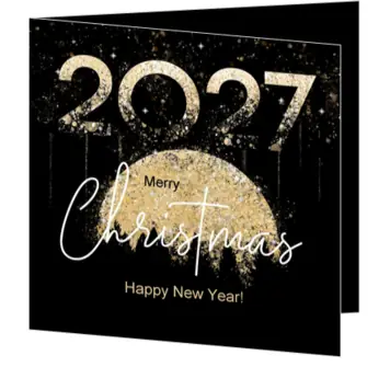 Stijlvolle kerstkaart met gouden maan en donker bos