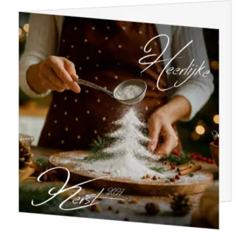 Sfeervolle kerstkaart met poedersuiker kerstboom