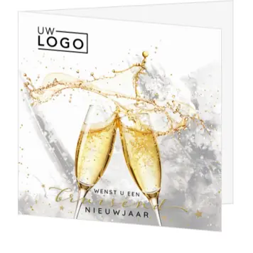 Luxe kerstkaart met champagne en sprankelend nieuwjaar