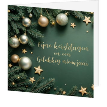 Kerstkaart groen met kerstballen, kersttakken en sterren